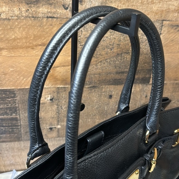 BEAUTIFUL MICHAEL KORS ASTRID LEATHER SATCHEL BAG - Picture 12 of 16